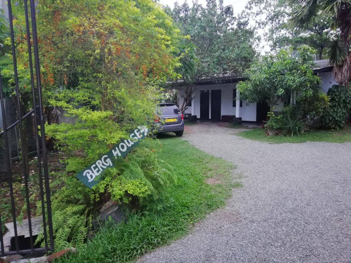 Berg House Unawatuna Hotell Eksteriør bilde
